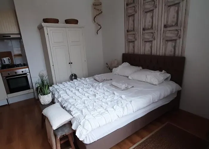 Apartment Hendrika *